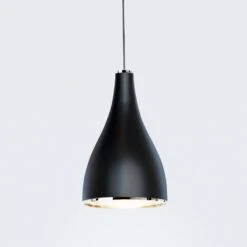 Serien.lighting One Eighty Adjustable L, Schwarz