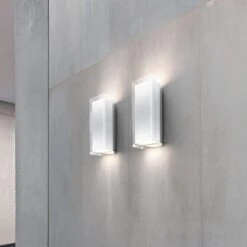 Serien.lighting Rod Wall LED-Wandlampe Opalweiß -Deutschland Serien Lighting Verkaufs-Shop 8550106 1