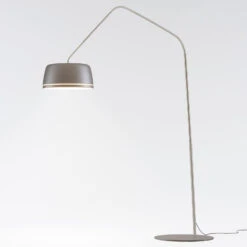 Serien.lighting Central LED-Bogenleuchte, Perlgrau -Deutschland Serien Lighting Verkaufs-Shop 8550214 4